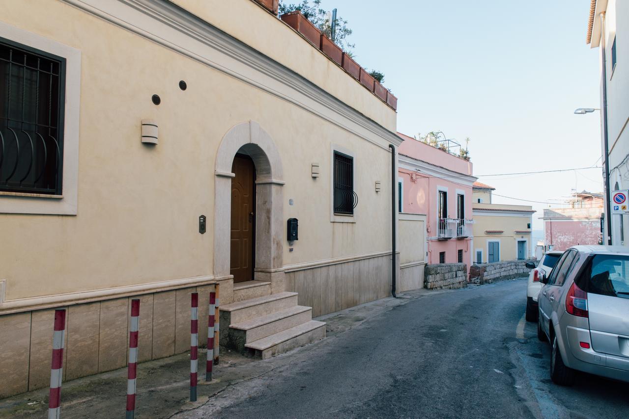 L' Ambasciata Gaeta Hotel Exterior photo